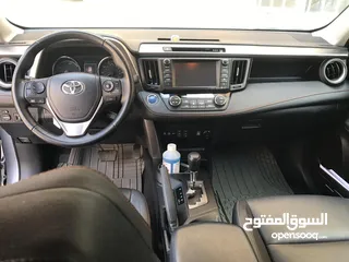  3 Toyota RAV4 2017