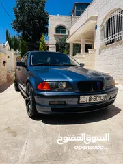  2 BMW E46  2000