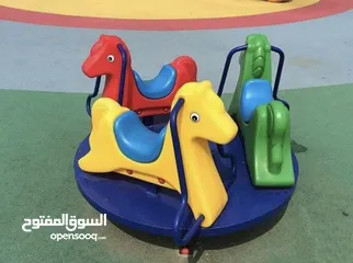  1 لعبة الحصان الدوار مناسبه لرياض الأطفال و المنتزهات