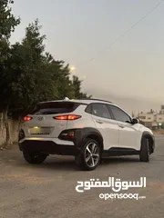  9 للمعني فقط فقططط كوناا سياره اقتصاديه جدا سعرها على الكاش وبسعر اكسنت الله يبارك لصاحب النصيب
