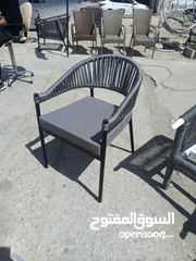  9 أطقم رتان وكراسي مطاعم