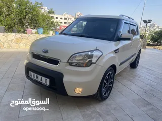  6 كيا سول 
2012/2011
