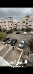  2 شقة فارغة بموقع مميز خلف المختار مول بالمدينة الرياضية للإيجار