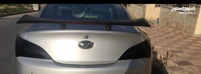 9 هيونداي جنيسس قطع