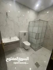  2 شقه للبيع في  جببهه بالاقساط