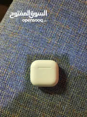  1 سماعات Apple Airpods