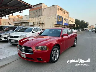  1 Dodge charger2012