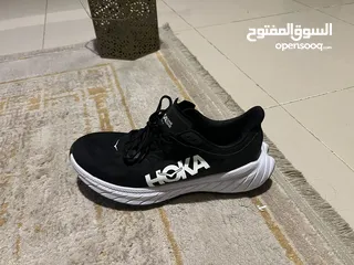  1 عدد 2 حذاء هوكا جديد لم يلبس فيتنامي مقاس 43.3