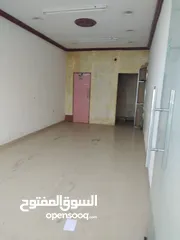  5 محل تجاري للايجار في عجمان منطقه الرميله  سعر 20000 درهم