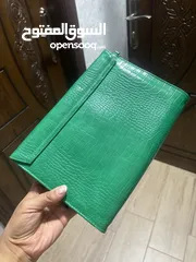  1 شنطيتين جيس وشنطة تيد بيكر