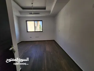  19 شقة فارغة للبيع بين الدوار الرابع و الخامس - ref : 14610
