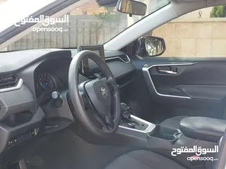  11 تويوتا راف فور 2020 فحص 2 جيد و2 مظروب فل بفتحه بسعر مغري قابل للبدل