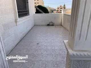 15 شبه فيلا للإيجار في ماركا الشمالية