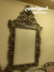  3 مرايا و صندوق عدد 2 صناعه سوريه مطعمة بالقصدير و الصدف