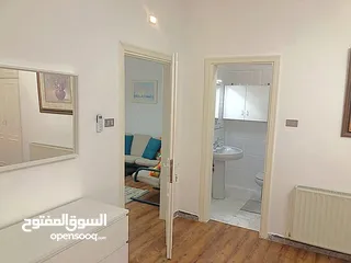  20 فيلا مفروشة للإيجار 1400م2 ( Property 38610 )-175034702