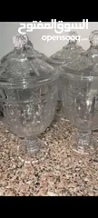  8 للبيع فازات زجاجية كبيرة الحجم بحالة ممتازة جدا غير مستعملة نهائيا مصنوعة من زجاج عالي الجودة،