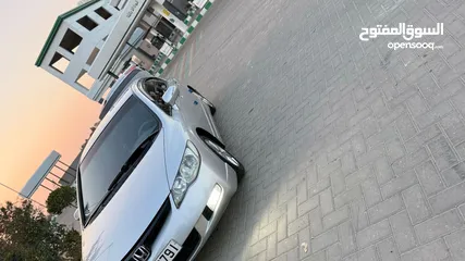  8 هوندا سيفيك موديل 2006