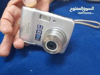  3 كاميرا نيكون ديجيتال بحاله جيده للبيع