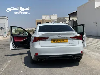  4 لكزس : IS 350 F Sport