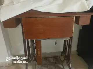  1 ماكينه خياطه سنجر مستعمله للبيع