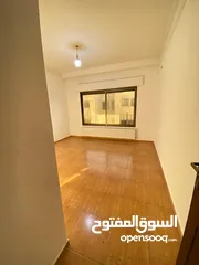  9 شقة مميزة - خلدا - 4نوم 1ماستر - 225م - ارضية - قرب الخدمات العامة