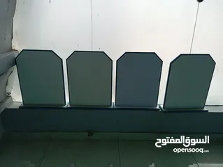  12 أثاث مكتبي بحالة ممتازة، مكتبة، كراسي، طاولات، مكاتب حائط، ريسبشين، رفوف،