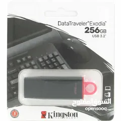  10 Kingston Data Traveler 256GB USB 3.2 Flash Drive فلاشه يو اس بي من كنجستون بحجم 256 جيجا 
