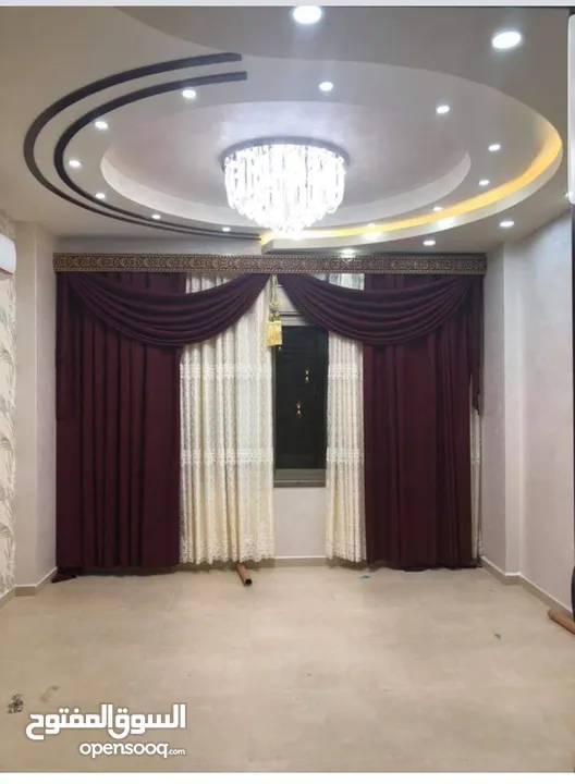 شقة للبيع في مدينة نابلس - اول شارع تل قرب محلات السيد تقريبا وصيدلية اوكسجين