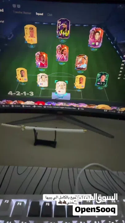 حساب fc26 للبيع فيه ثلاث ايكونات قارينشا بلانك و سيقير الوسط السويديه و ريندرز( مقطوع عن السوق) PC