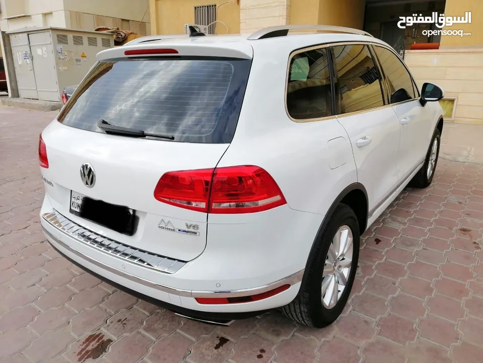 Touareq 2015 for urgent sale