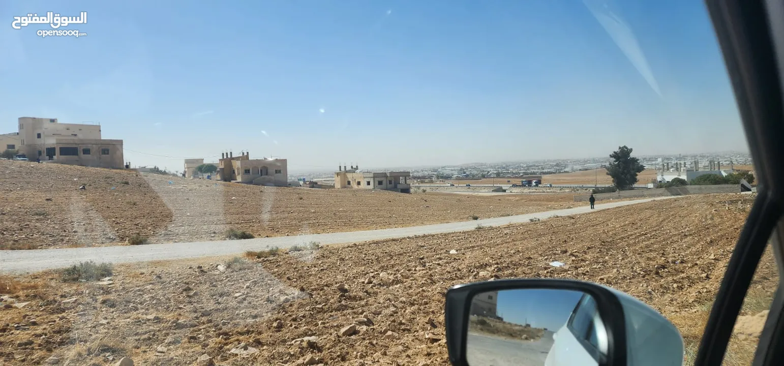 3 اراضي للبيع بالجنوب