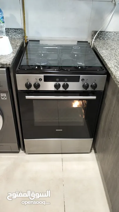 Siemens 4 Burner Electric Cooker 60cm Latest Model