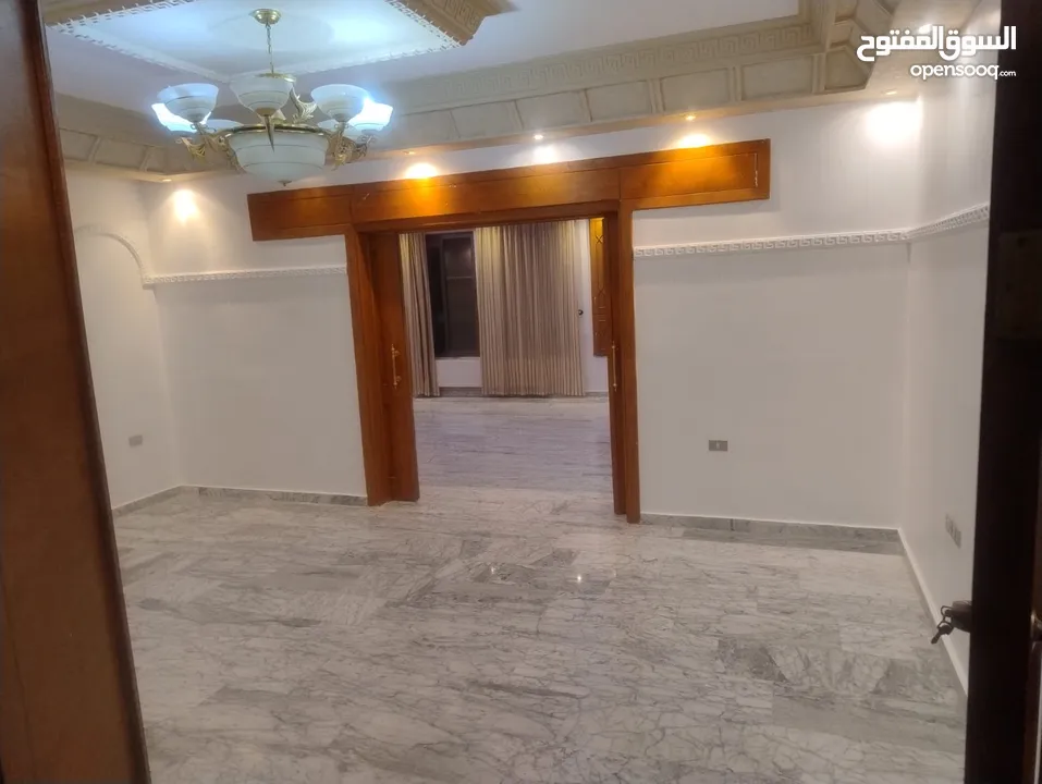 شقة ارضي طاقية سوبر ديلوكس 375م مرج الحمام ٍBeautiful Ground Floor 375 Meter Apartment Marj AlHamam