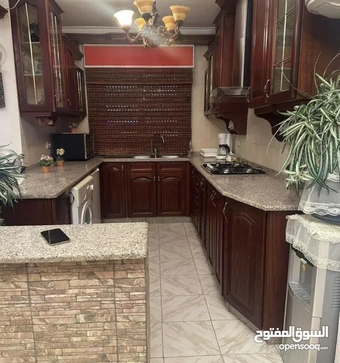 شقة غير مفروشة للبيع و ممكن البيع مفروش