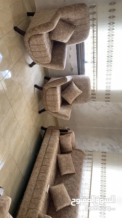 طقم كنب 7 مقاعد