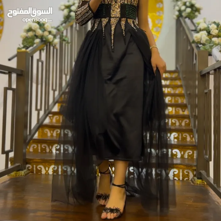 فستانين حفلات وسهرات وأعراس وخطب