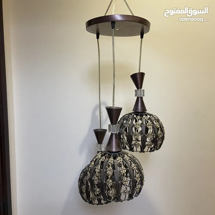 pendant three lights