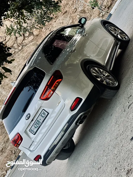 كيا سورينتو 2018