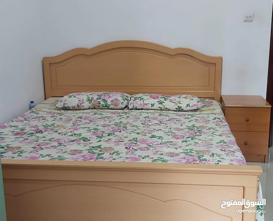 Good Condition Furniture for sale in Sharjah