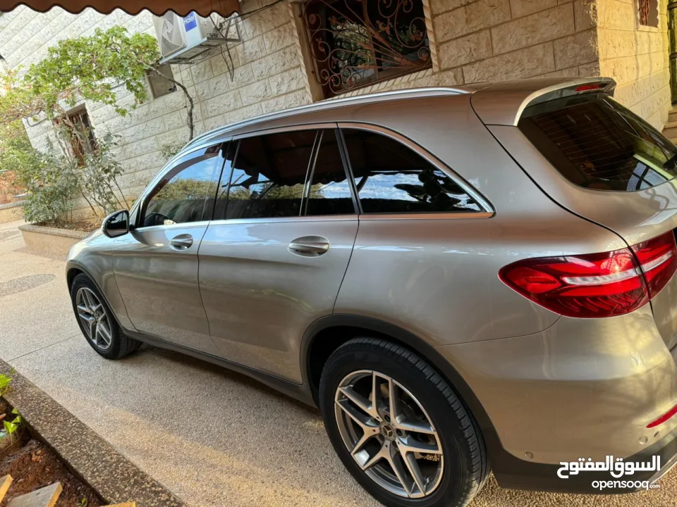 مرسيدس GLC 250 بنزين موديل 2018