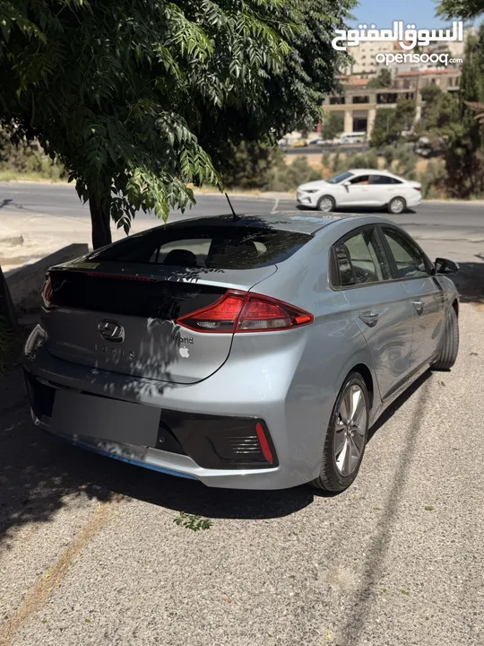 هيونداي ايونيك 2018