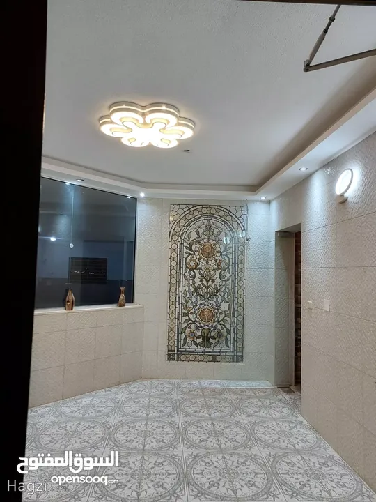 شقة طابق اول للبيع في جبيهة حي المنصور ( Property ID : 30222 )