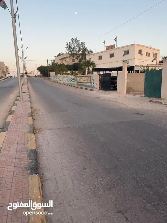 بيت مؤجر لوزارة التربية والتعليم