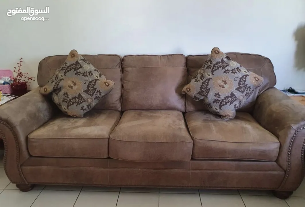 United furniture leather sofa(2+3) for sale!!!