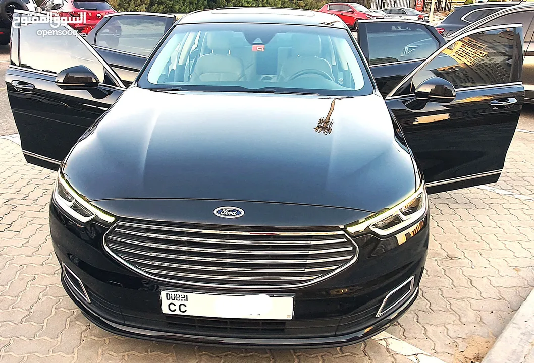 FORD TAURUS 2022  GCC FULL OPTION  DUBAI REGISTERED-فور توروس توب لاين بانوراما بحالة الوكلة بالضمان