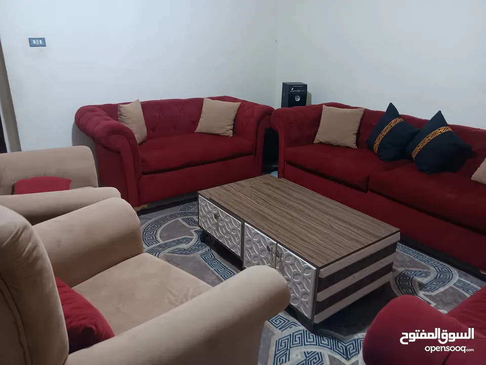 طقم كنب كابتونيل