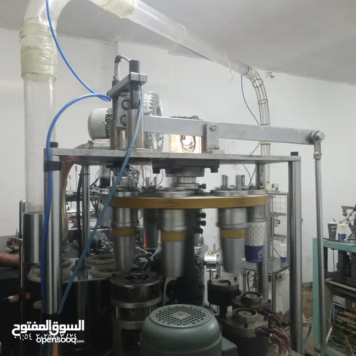 ماكينه تصنيع الاكواب الورقية