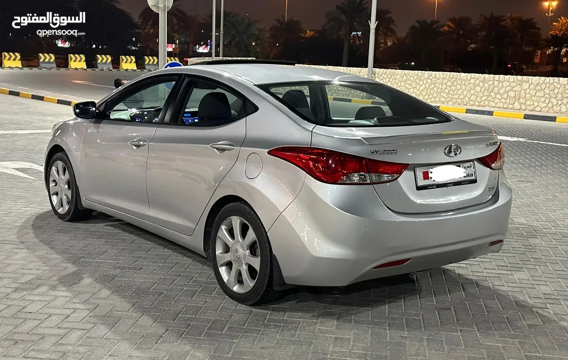 Hyundai elantra 2014 full option sunroof