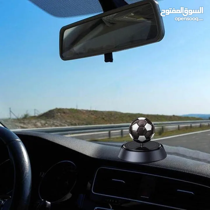 معطر سيارة بالطاقة الشمسية على شكل كرة سلة أضف لمسة فخامة وسيطرة على رائحة سيارتك يعمل بالضوء