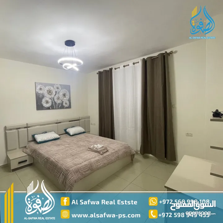 روف مميز مفروش للايجار ب ارقى أحياء الماصيون مع ترس ضخم